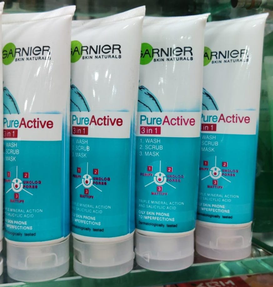 Garnier PureActive 3-in-1 Face Wash, Scrub & Mask - 100ml